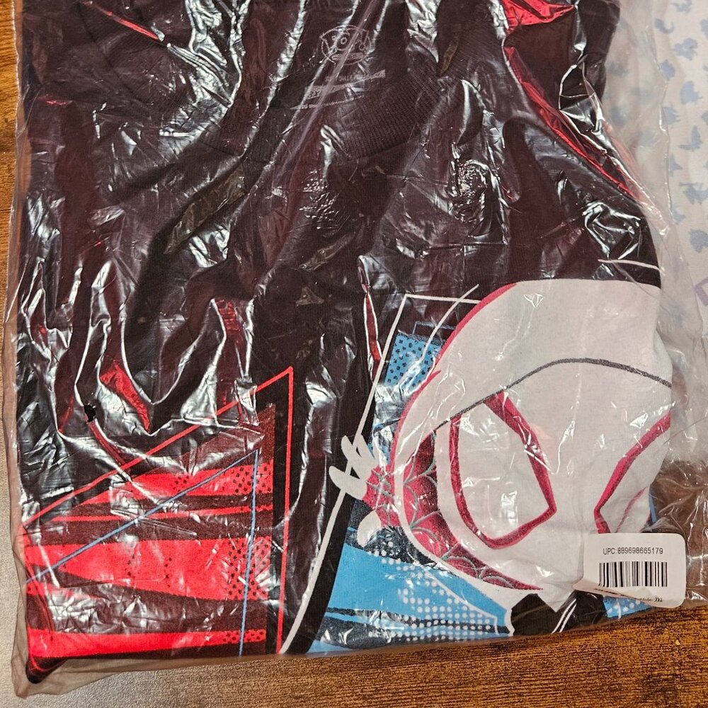 Marvel Collector Corps Spiderman: Into the Spiderverse 3XL T-Shirt